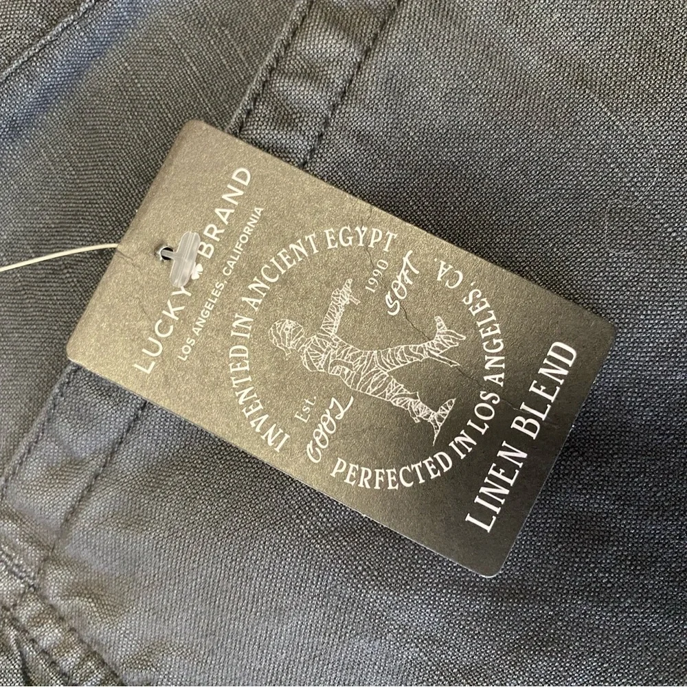 Lucky Brand classic flat